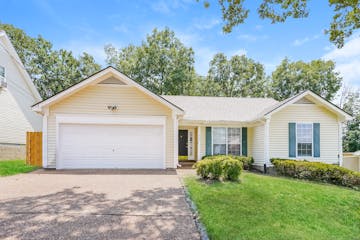 1204 CURRAN CT ANTIOCH, TN 37013